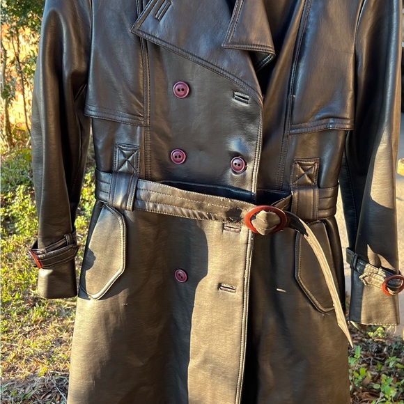 Authentic Vintage PVC vegan leather trench coat…size S/M DARK BROWN - Picture 3 of 6